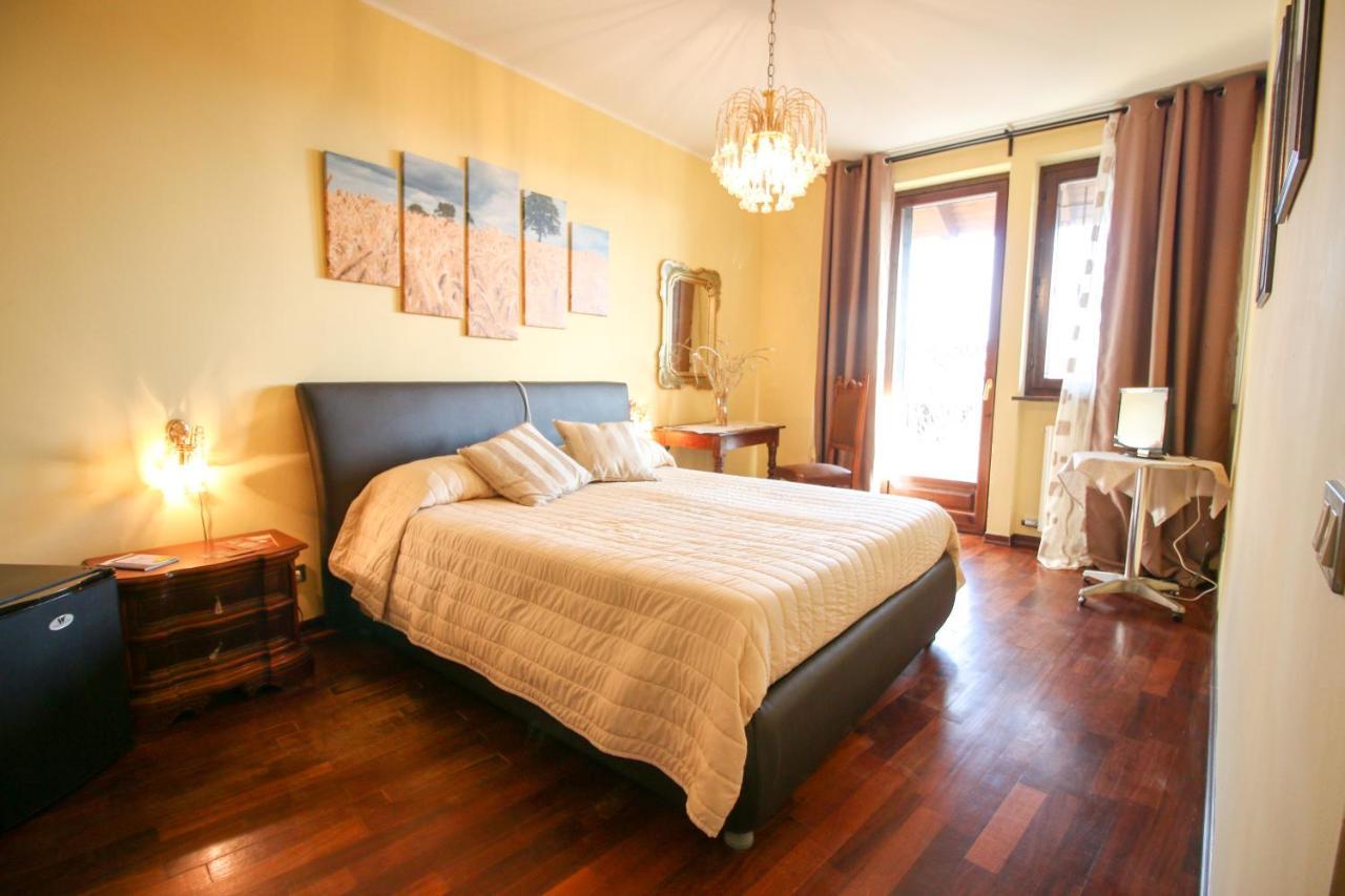캔디아 카나베세 Spighe Paglia E Girasole B&B 외부 사진