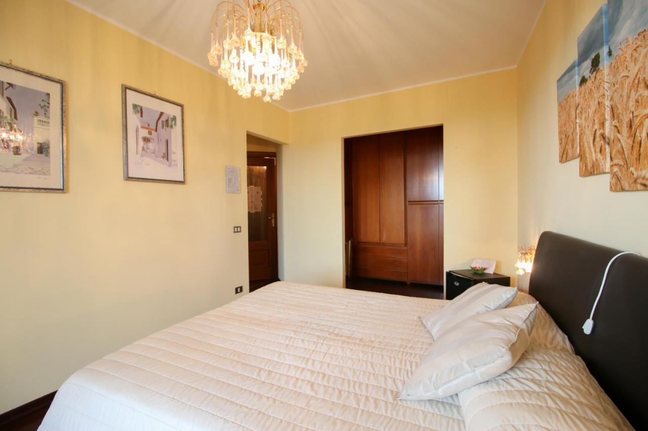 캔디아 카나베세 Spighe Paglia E Girasole B&B 외부 사진