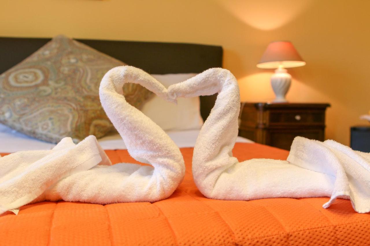 캔디아 카나베세 Spighe Paglia E Girasole B&B 외부 사진