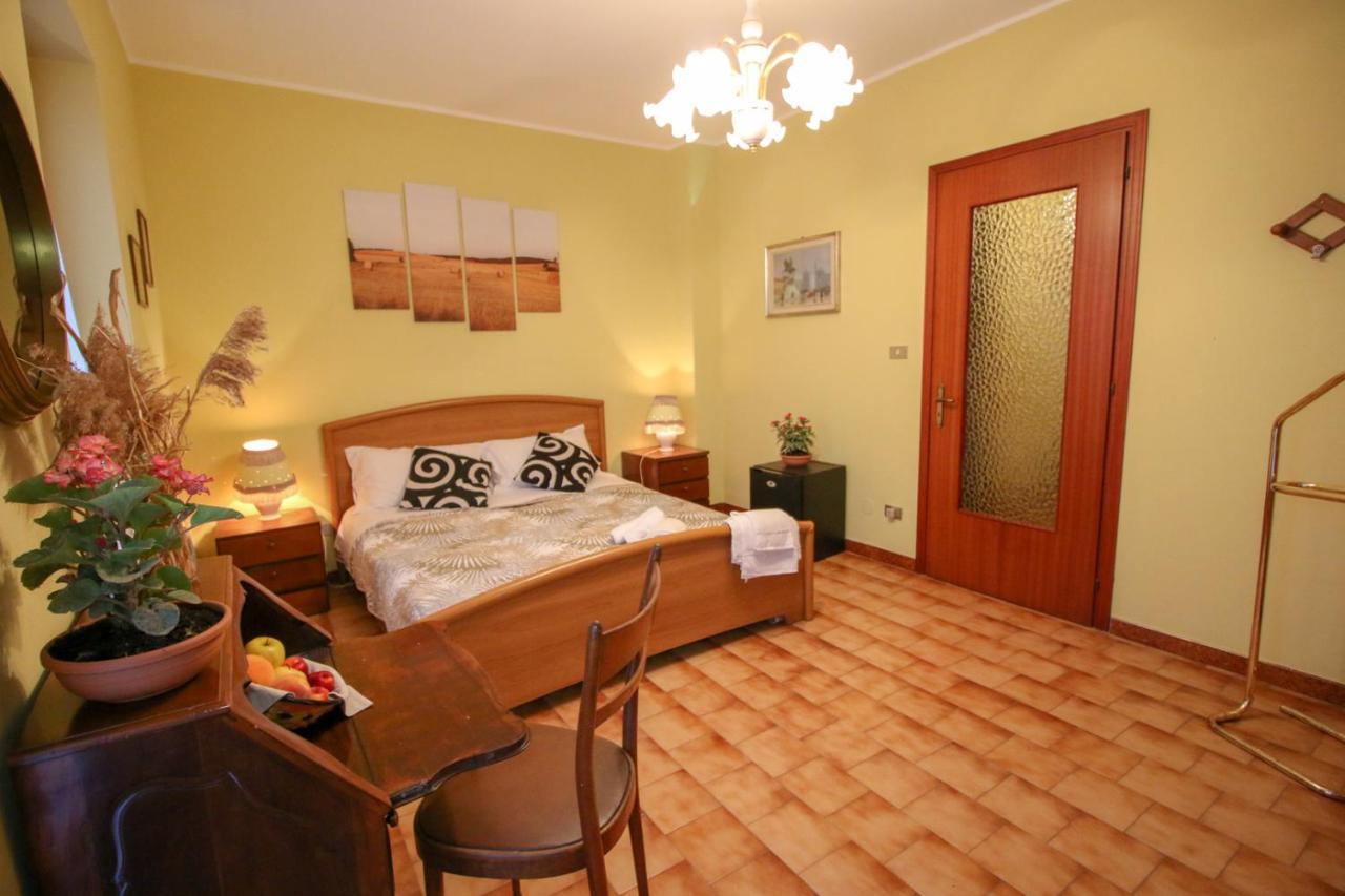캔디아 카나베세 Spighe Paglia E Girasole B&B 외부 사진