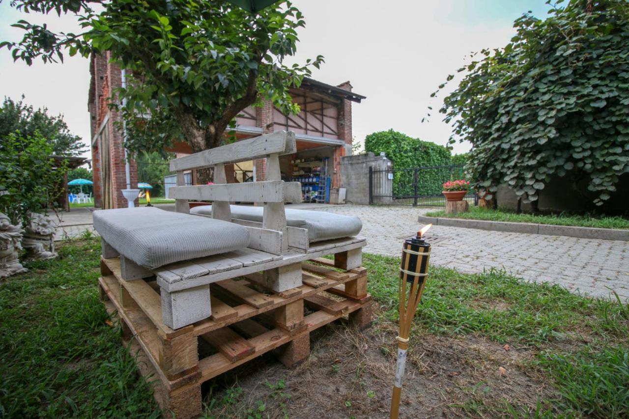 캔디아 카나베세 Spighe Paglia E Girasole B&B 외부 사진