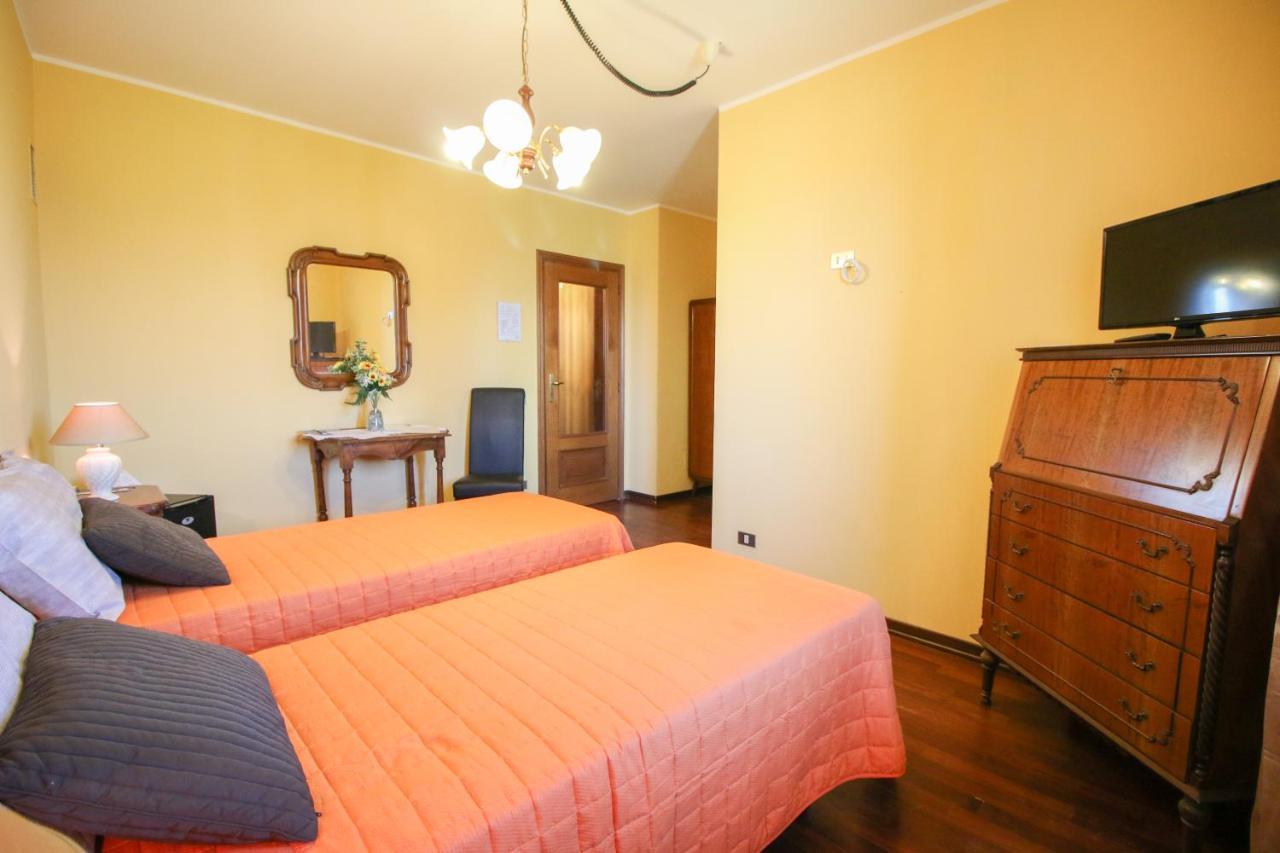 캔디아 카나베세 Spighe Paglia E Girasole B&B 외부 사진